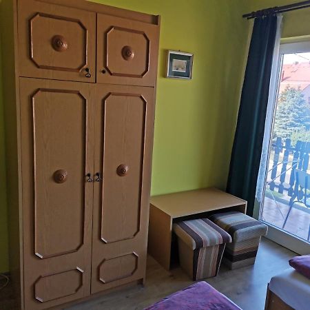 Апартаменты Roland Apartman Балатонлелле Экстерьер фото
